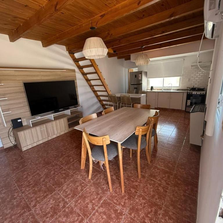 Moderno departamento en Neuquén Capital - Two-Bedroom Apartment - 1