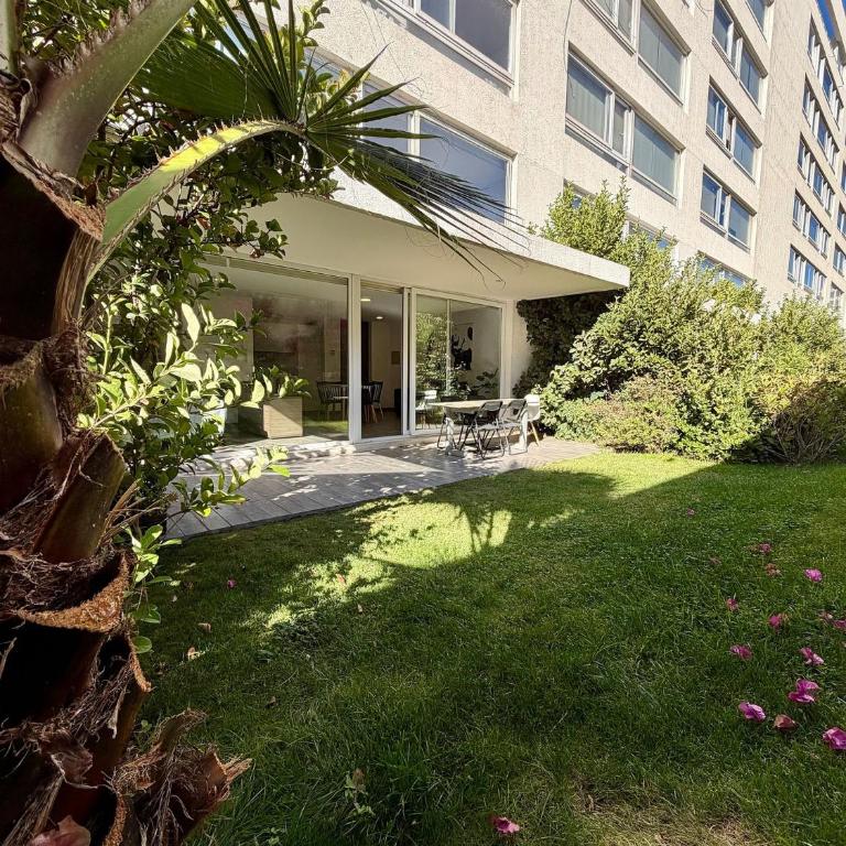 Moderno y equipado estudio en Los Dominicos - One-Bedroom Apartment - 10