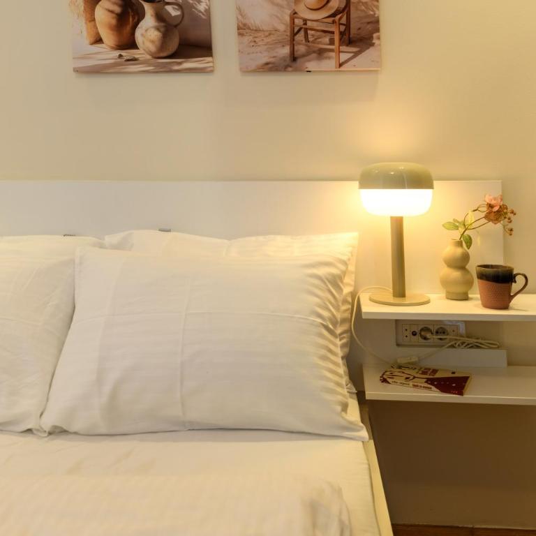 Design Apartment - City Break Apartments - Apartment with Terrace - 11