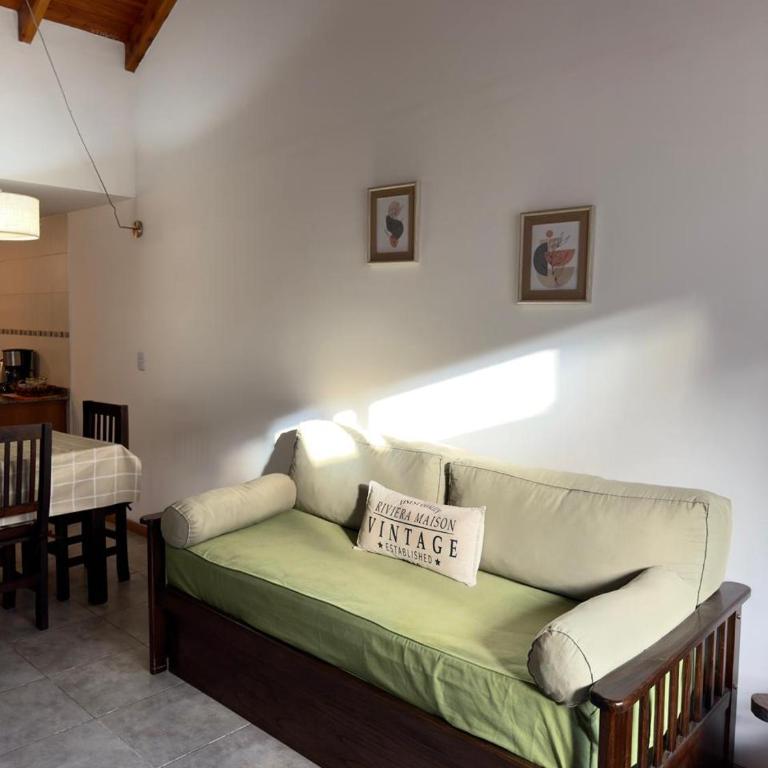 Departamento en av principal - Two-Bedroom Apartment - 16