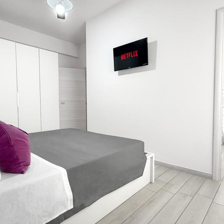 Cherry House Pescara Centro - Appartamento con 2 Camere da Letto e Balcone - 30