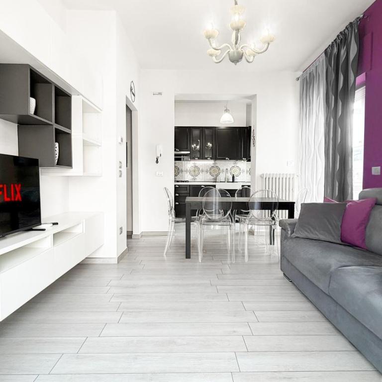 Cherry House Pescara Centro - Appartamento con 2 Camere da Letto e Balcone - 4