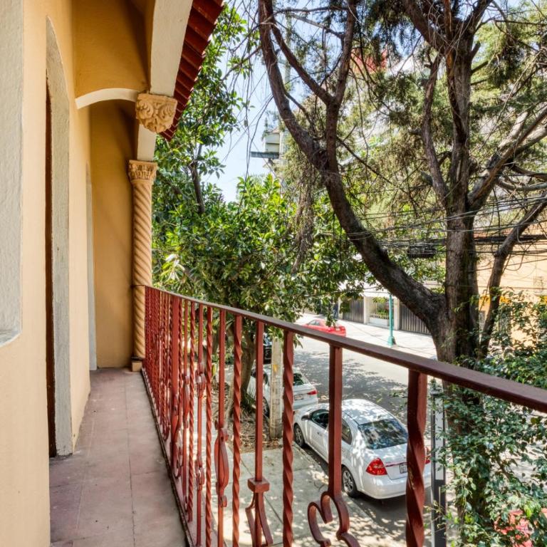 Classic 3BR Condesa House | Terrace-Tub-Patio-A/C - Maison 4 Chambres - 6