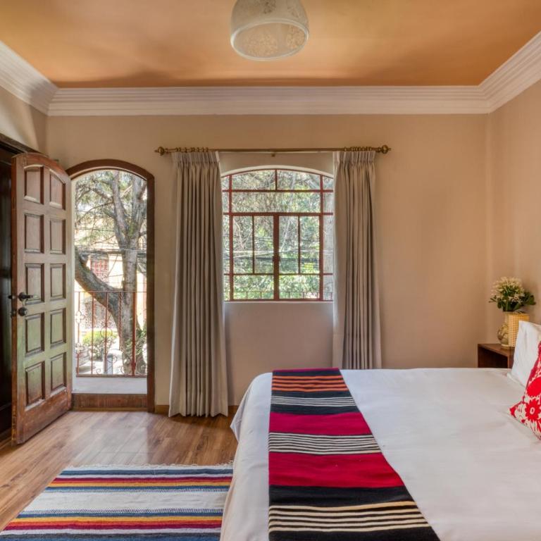 Classic 3BR Condesa House | Terrace-Tub-Patio-A/C - Maison 4 Chambres - 1