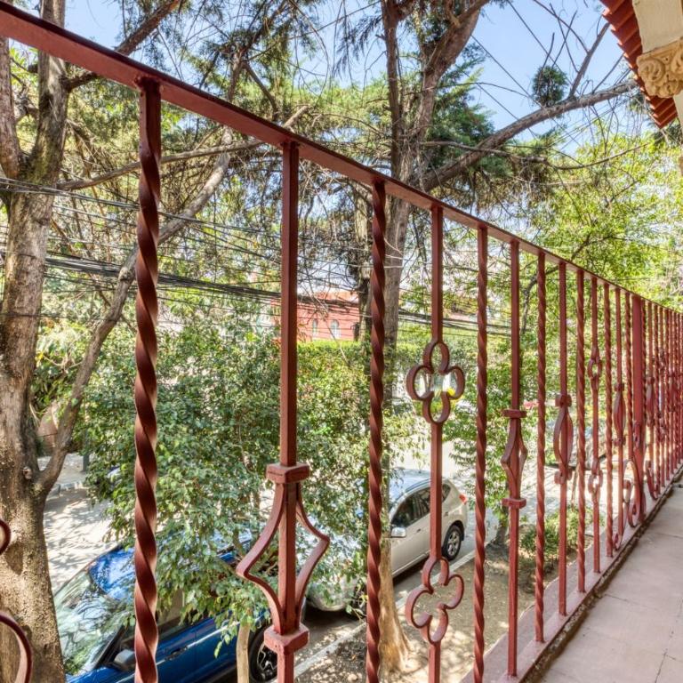 Classic 3BR Condesa House | Terrace-Tub-Patio-A/C - Maison 4 Chambres - 10