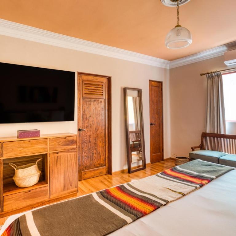 Classic 3BR Condesa House | Terrace-Tub-Patio-A/C - Maison 4 Chambres - 39