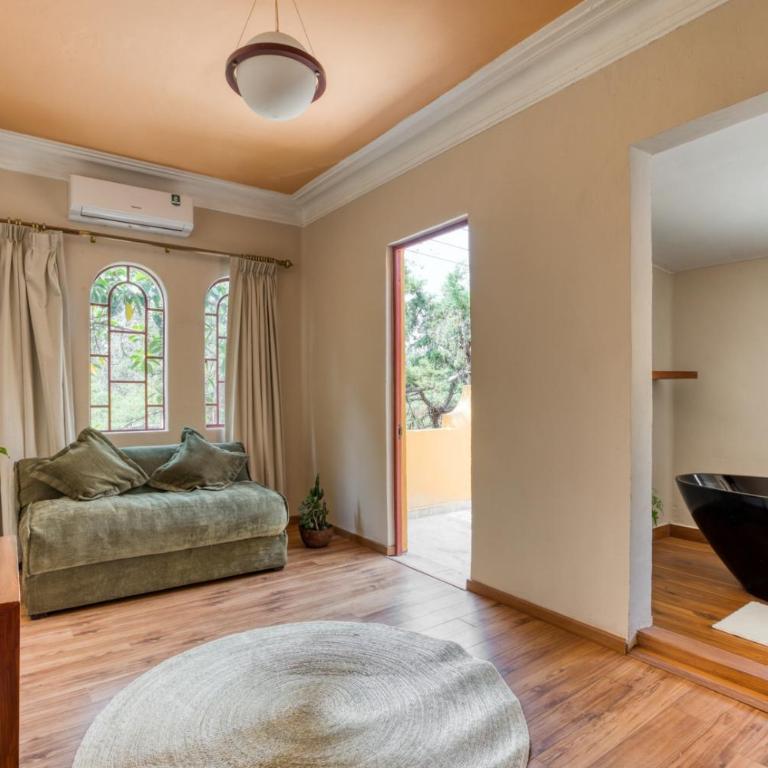 Classic 3BR Condesa House | Terrace-Tub-Patio-A/C - Maison 4 Chambres - 48
