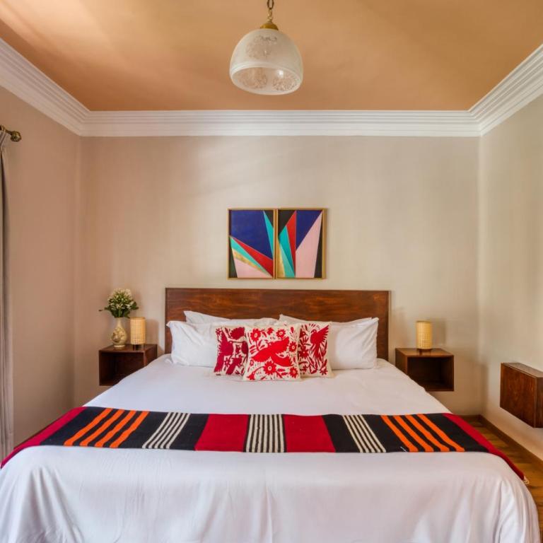 Classic 3BR Condesa House | Terrace-Tub-Patio-A/C - Maison 4 Chambres - 56