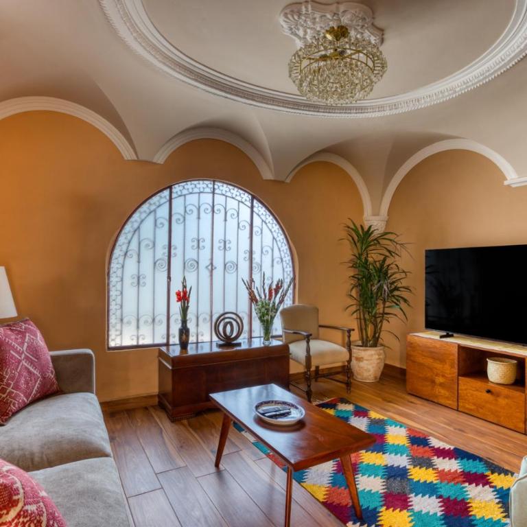 Classic 3BR Condesa House | Terrace-Tub-Patio-A/C - Maison 4 Chambres - 65