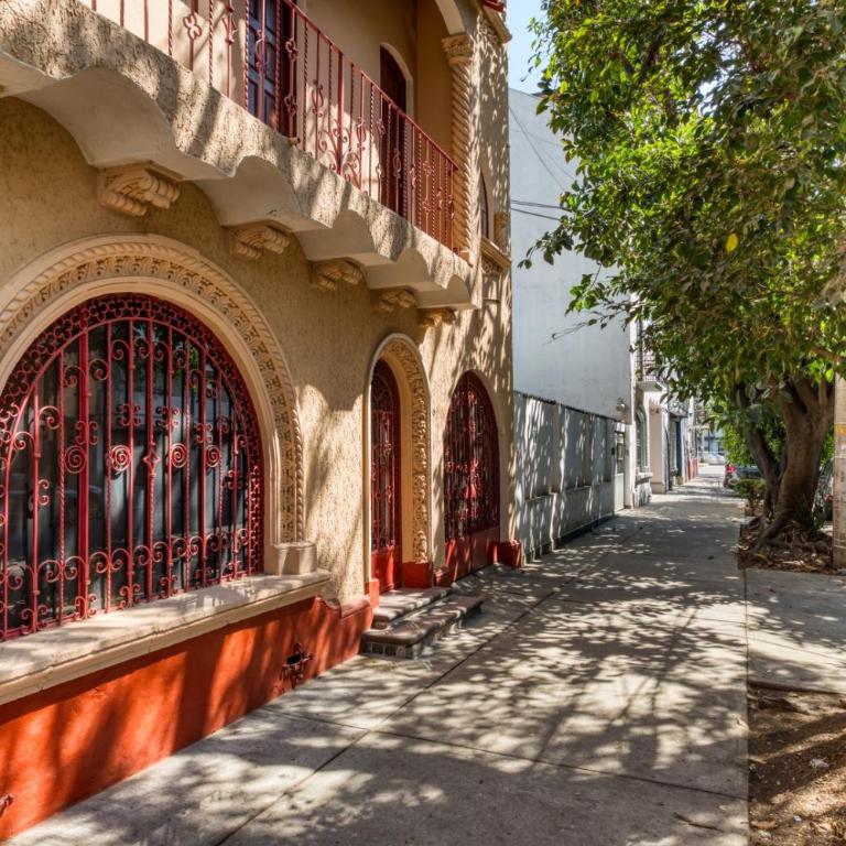 Classic 3BR Condesa House | Terrace-Tub-Patio-A/C - Maison 4 Chambres - 81