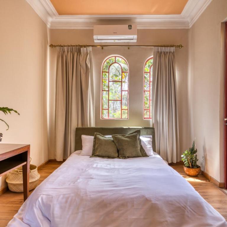 Classic 3BR Condesa House | Terrace-Tub-Patio-A/C - Casa de 4 dormitorios - 22