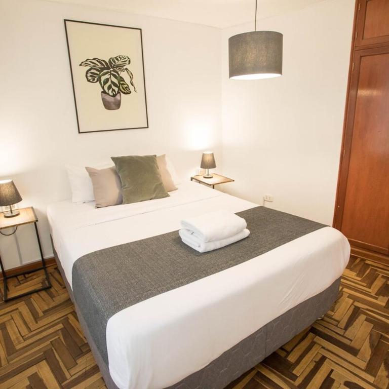 Beautiful two floor, 3 bedroom apartment - Apartamento de 3 dormitorios - 7