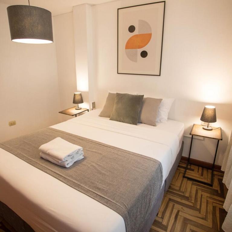 Beautiful two floor, 3 bedroom apartment - Apartamento de 3 dormitorios - 11