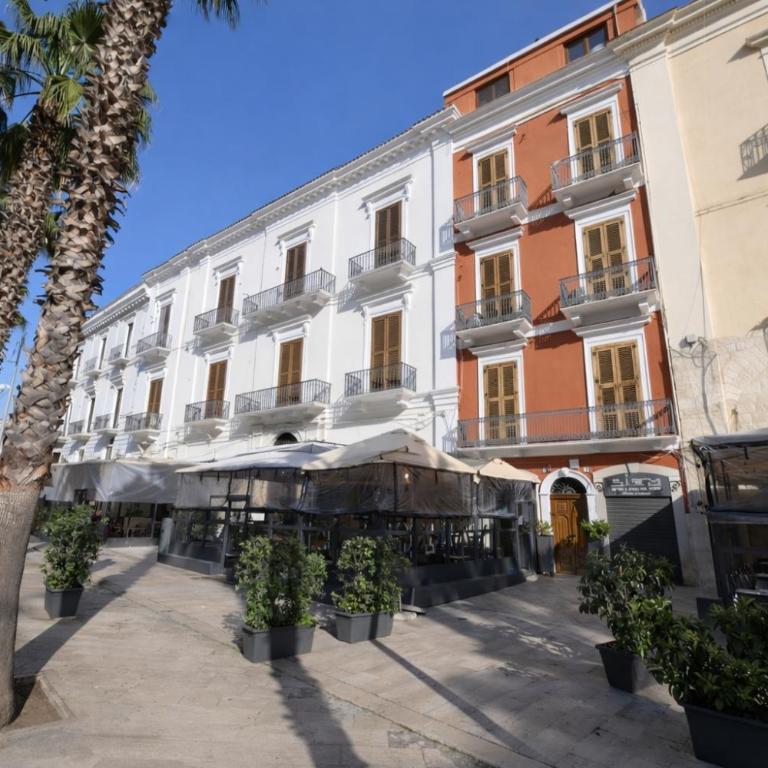 Bari LandLord 71 - Private Balcony Suites - Vacation Home - 17