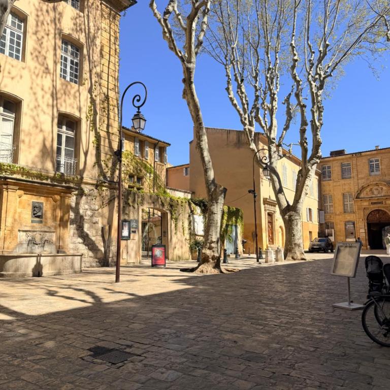 Aix-en-Provence - Studio hyper centre Neuf avec Clim - Appartement 1 Chambre - 42