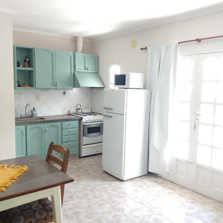 Departamento con excelente ubicación - Two-Bedroom Apartment - 9