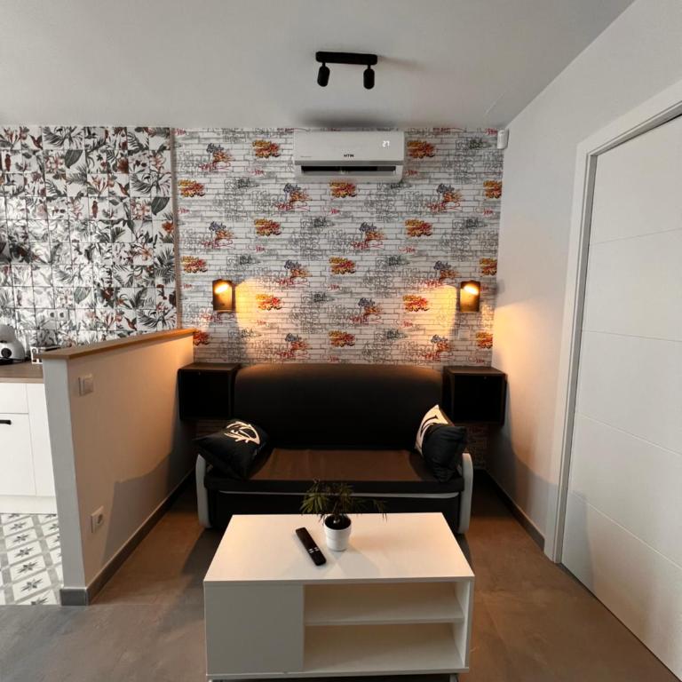R5 Disfruta y trabaja en Madrid con confort junto a Metro - One-Bedroom Apartment - 21
