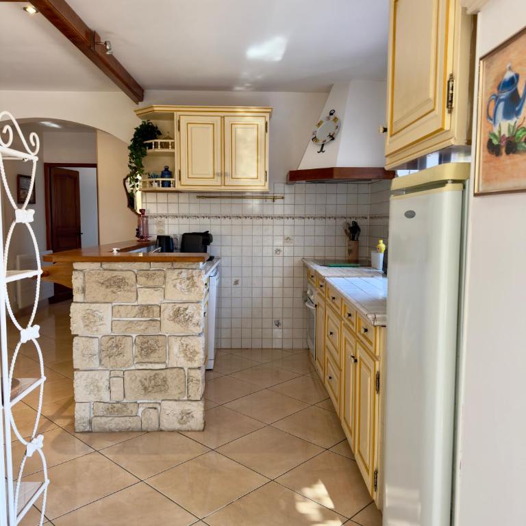 Maison à l'ombre de l'olivier - Grau d'Agde - Plage - 10pers - Histoire de cles - Casa con 4 camere da letto - 14