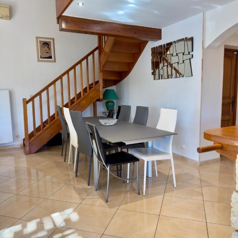 Maison à l'ombre de l'olivier - Grau d'Agde - Plage - 10pers - Histoire de cles - Casa con 4 camere da letto - 16