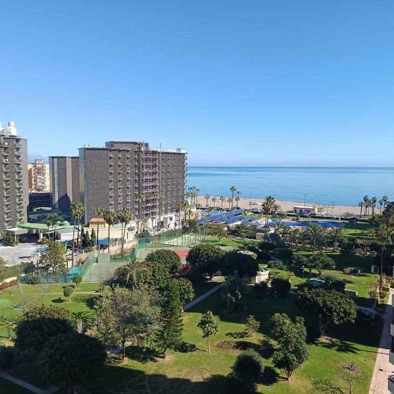 High Tower PLAYAMAR - Apartamento de 3 dormitorios con vistas - 2
