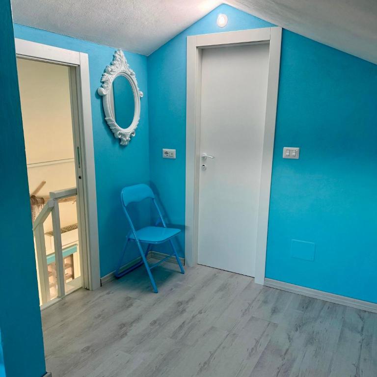 LES PIEDS DANS L EAU - Three-Bedroom House - 48