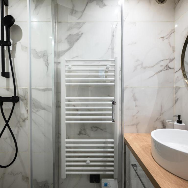 Cozy & Renovated - Close to Market Square Restaurants - Appartement 1 Chambre - 5