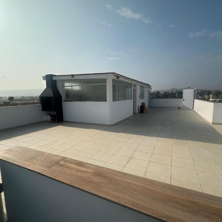 Oceanfront Grill Terrace 3rd Floor Apartment - One-Bedroom Apartment - 21