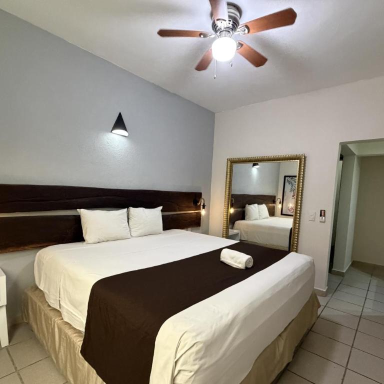 Days Inn by Wyndham Playa del Carmen - Habitación - 1 cama extragrande - No fumadores - 2