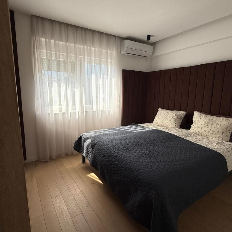 Bright Apartment with Balcony near Bus and Train - Apartman sa 1 Spavaćom Sobom - 6
