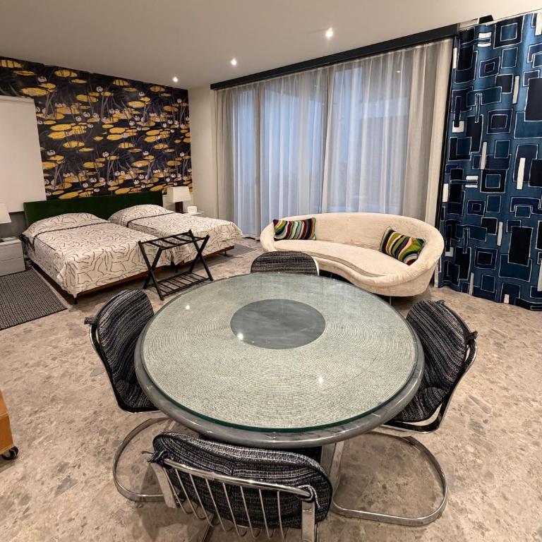 Glass & Charme - Central Suite - Appartamento con 2 Camere da Letto - 8
