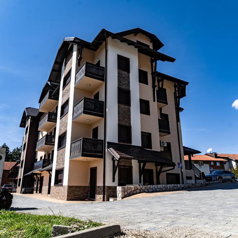 Mali Raj - One-Bedroom Apartment - 7