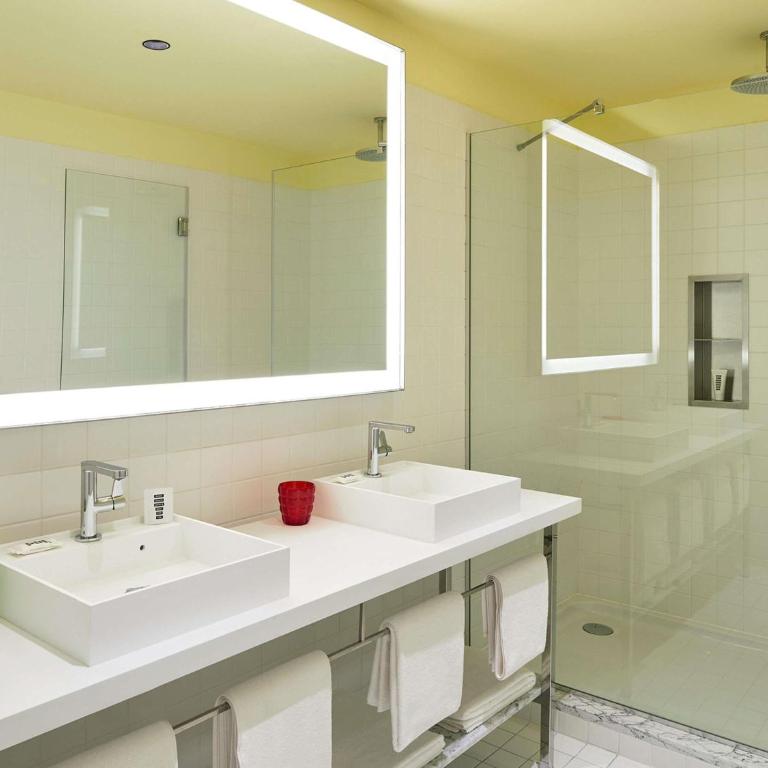 Mama Shelter Belgrade - XXL Mama Double Room with Terrace - 6