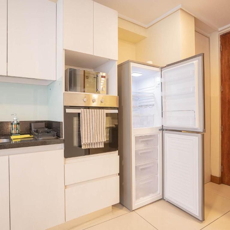 Descubre el Encanto de Las Condes en este Studio - Studio - 2