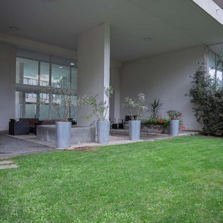 Descubre el Encanto de Las Condes en este Studio - Studio - 30