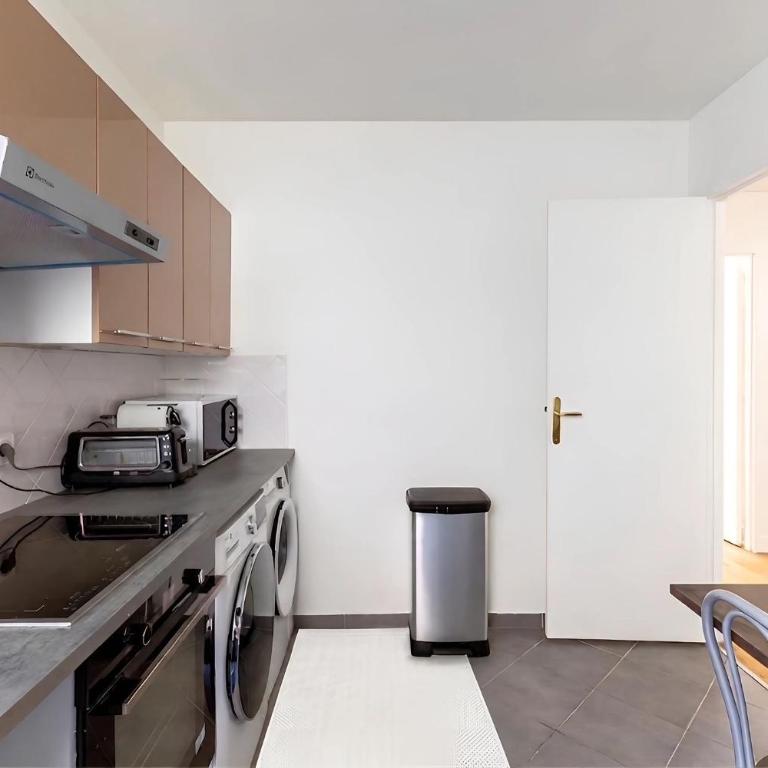 Spacious 3BR - Sleeps 10 - Trocadero - Appartement 3 Chambres Supérieur - 40