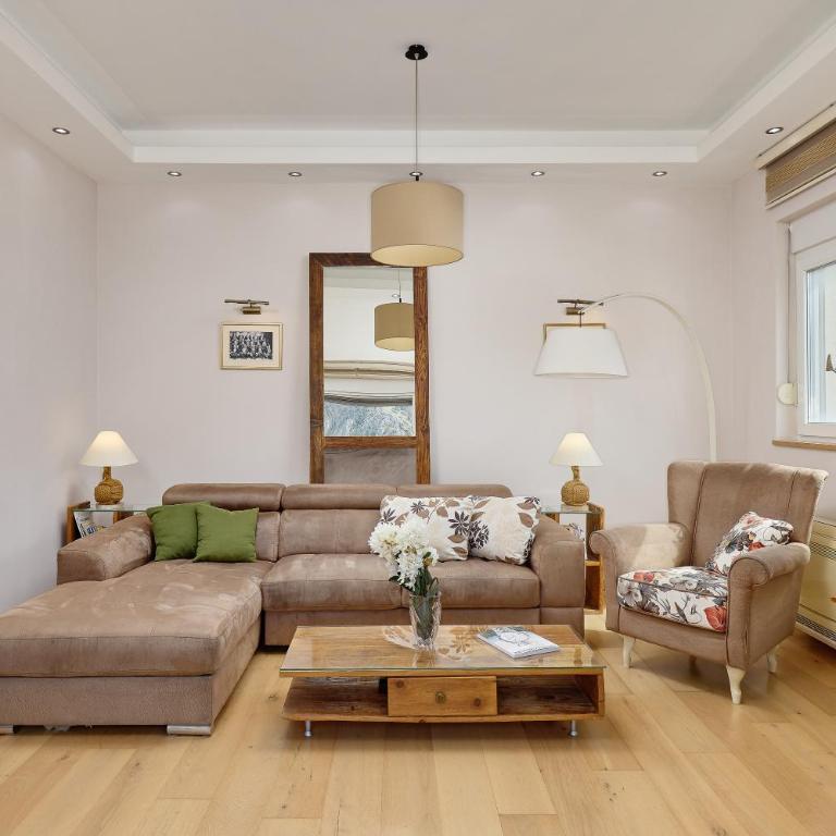 Libera Vista by MN Property - Two-Bedroom Family Apartment - 6
