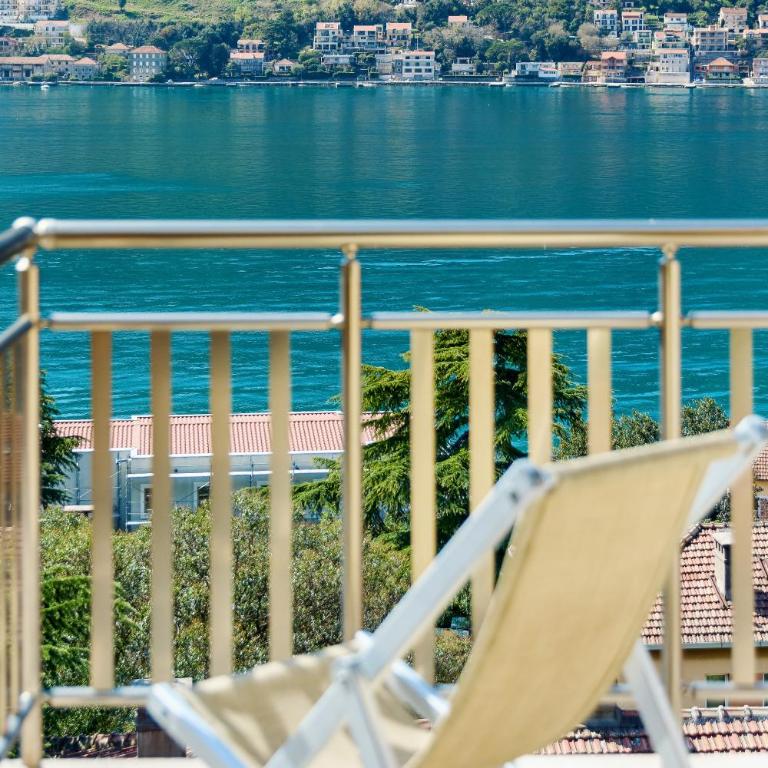 Libera Vista by MN Property - Two-Bedroom Family Apartment - 20