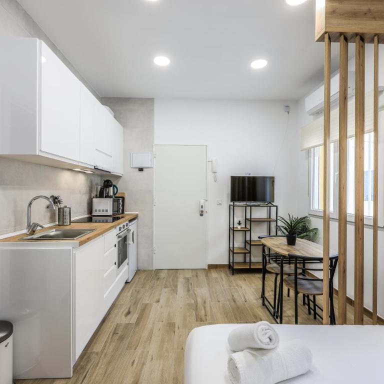 Stylish Studio for two - Madrid Stay - Estudio - 9
