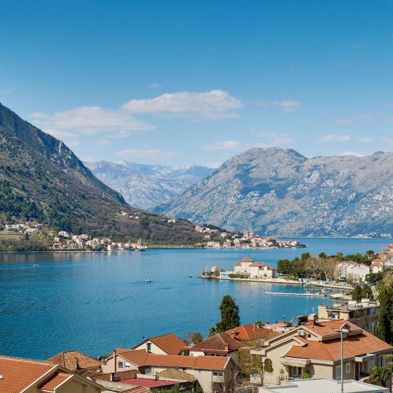 Libera Vista by MN Property - Two-Bedroom Family Apartment - 27