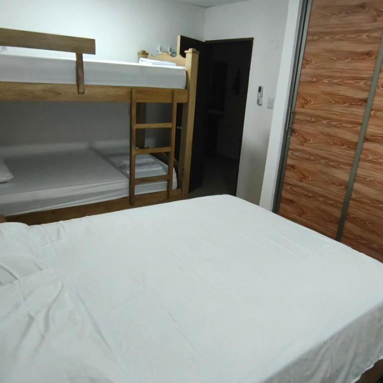 Casa Aranza - Twin Room with Private Bathroom - 8