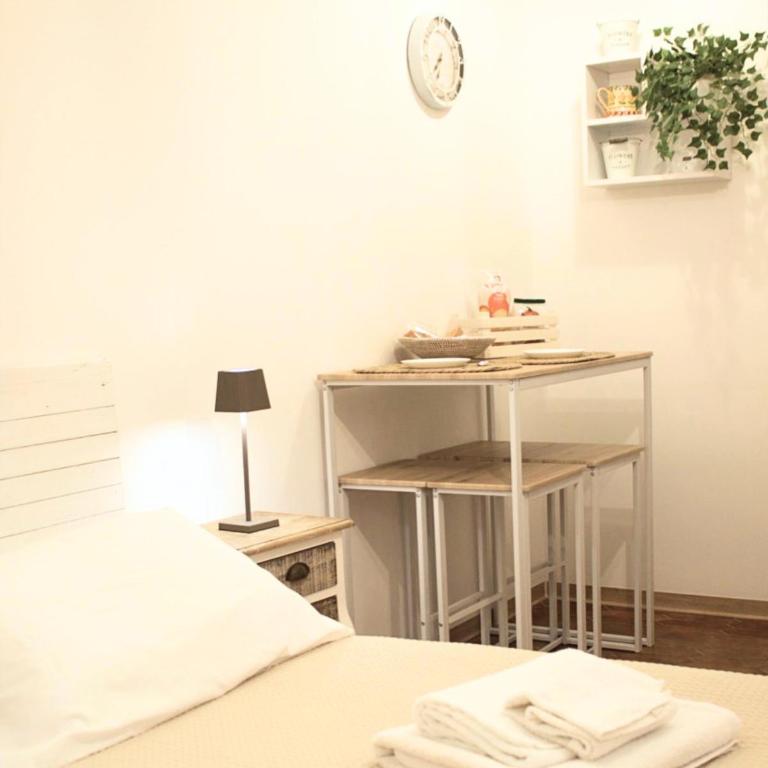 La Petite Room - Appartamento con 1 Camera da Letto - 1