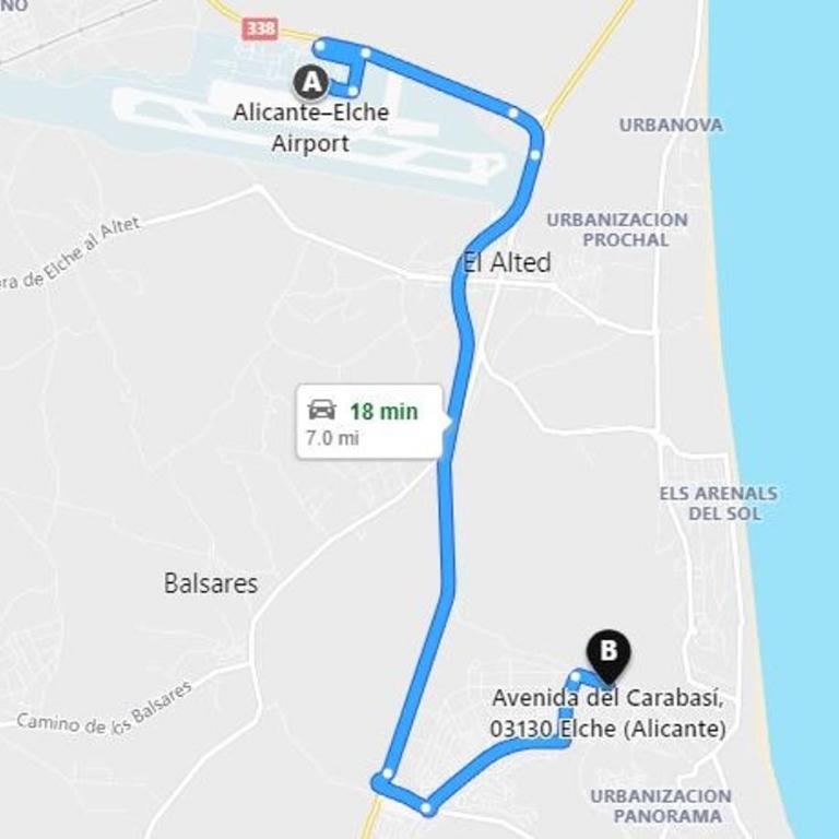2 Bedroom Townhouse - Communal Pool - 15min Walk to Carabassi Beach - Quiet Location - AC, WiFi & Free Parking - Two-Bedroom House - 21