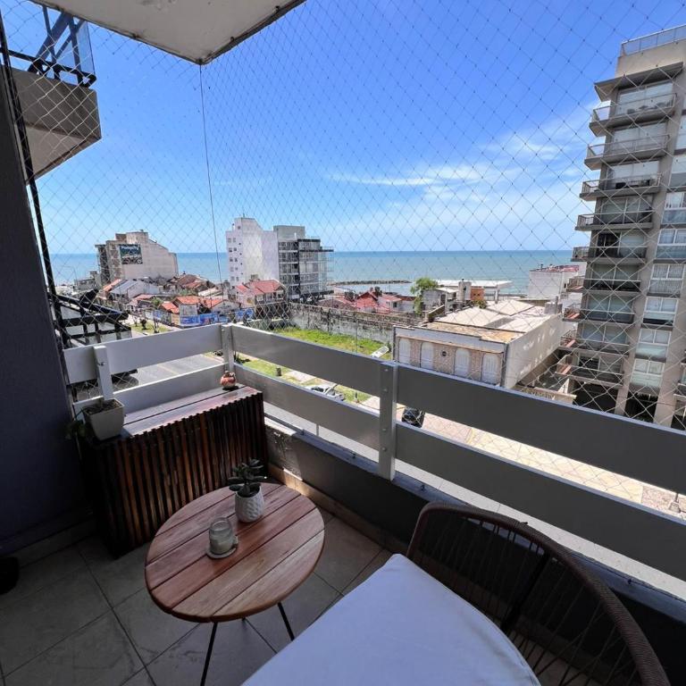 Two-room apartment with a balcony and ocean views - Apartamento de 1 dormitorio - 1