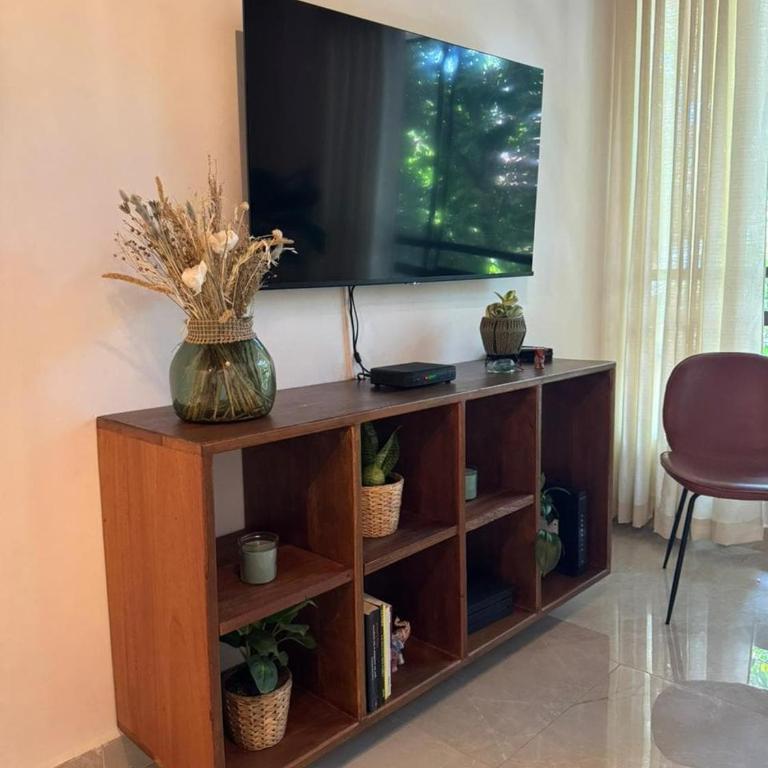 Warm Tropical Flat in Manila, Green Views & 3 Queen Beds - Apartamento de 3 dormitorios - 5