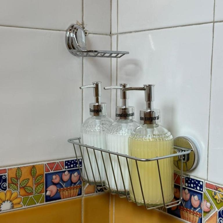 Warm Tropical Flat in Manila, Green Views & 3 Queen Beds - Apartamento de 3 dormitorios - 37