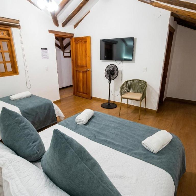 Hotel Boutique Cenit - Standard Triple Room - 3