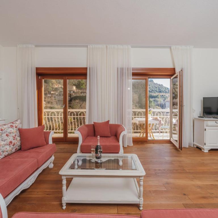 Apartments Pietra Mare - Two-Bedroom Apartment with Sea View - 22