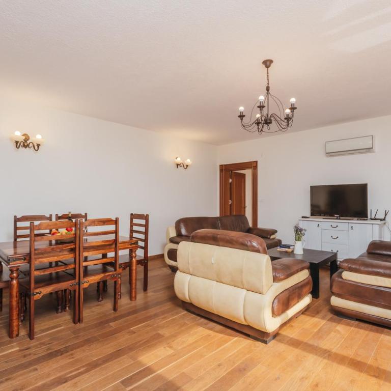 Apartments Pietra Mare - Two-Bedroom Apartment with Sea View - 16