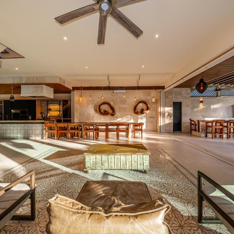 Luxury Villa with Private Pool in Playacar - Villa with Private Pool - 11