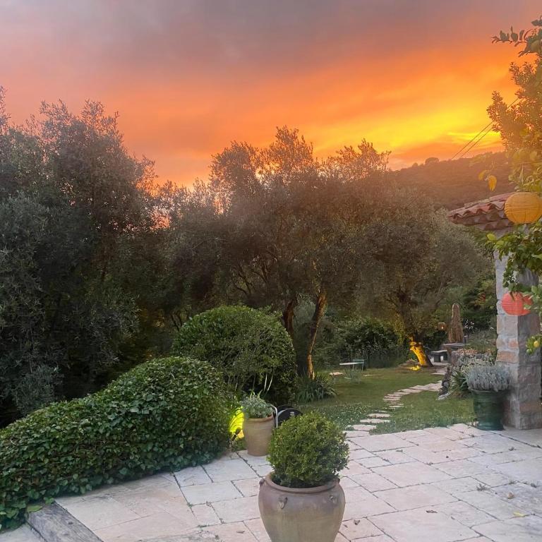Villa in Grasse with Private Pool - Villa 4 Chambres - 27